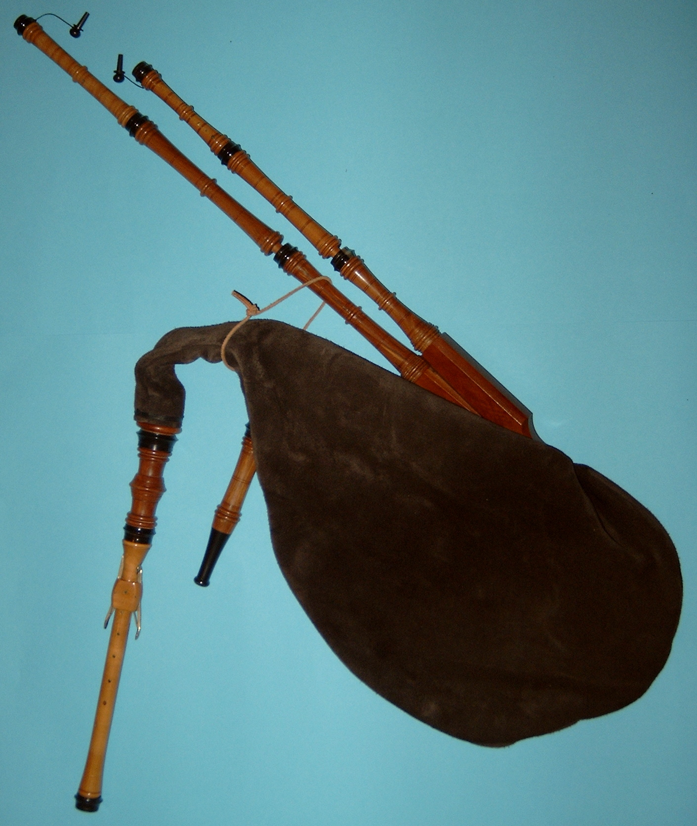 Modern german bagpiper