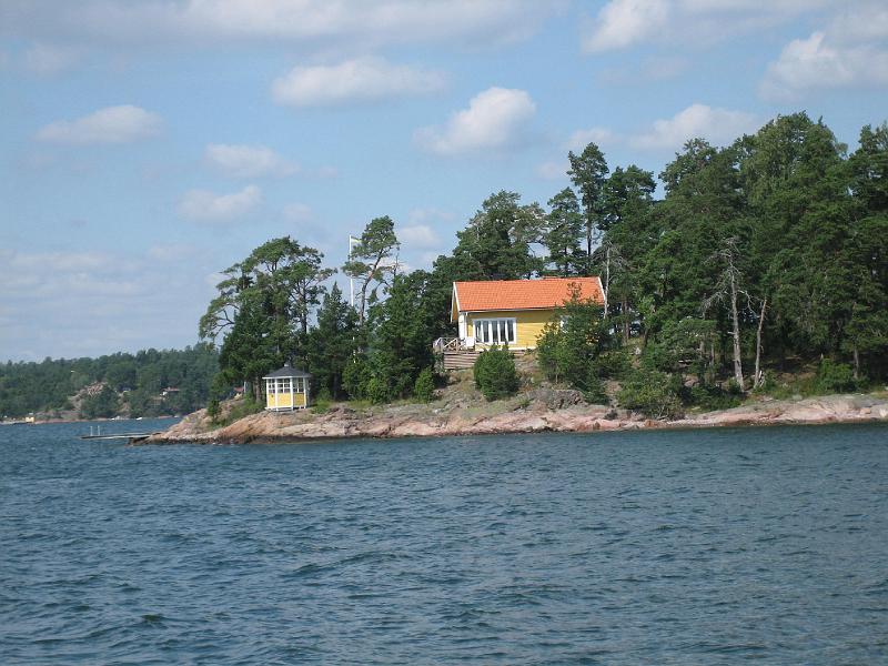 IMG_0956_Fint_hus_vid_vattnet2